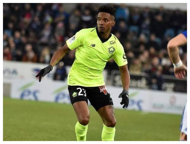 包含转折点上海海港更衣室发声,法甲集结日攻防权衡,底气十足,数据趋势出现新变化的词条 包含转折点上海海港更衣室发声,法甲集结日攻防权衡,底气十足,数据趋势出现新变化的词条