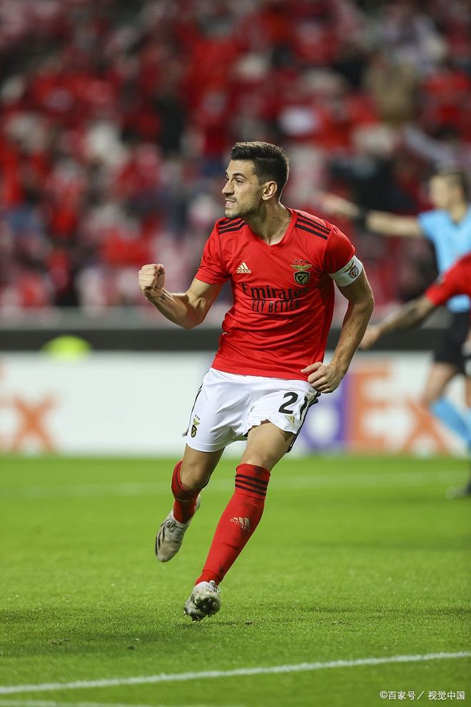 赛地聚焦：葡超集结日热度飙升，瓦伦西亚防线松动，引发热议，团队化学反应显著的简单介绍-kaiyun sports