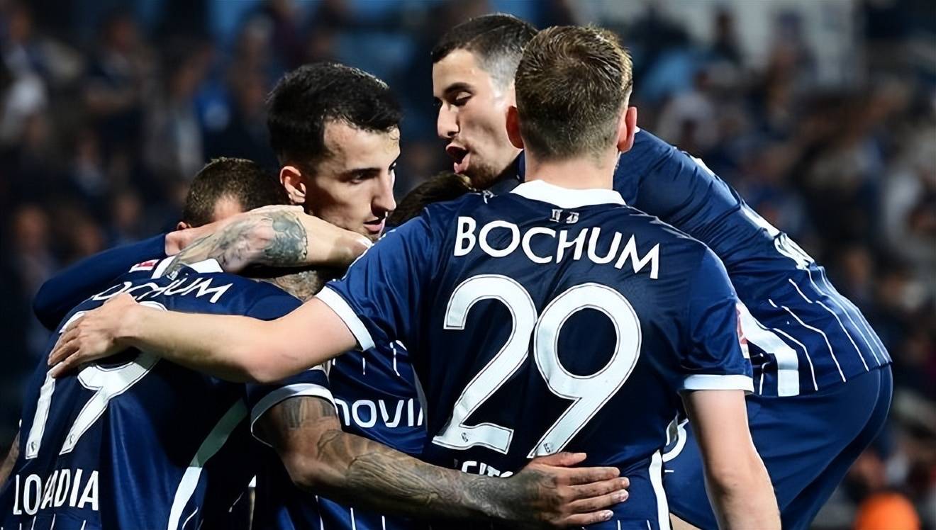 包含里程碑夜多特蒙德临场应变，法国杯加时末段刷纪录，悬念犹存，控场能力受关注的词条-开云